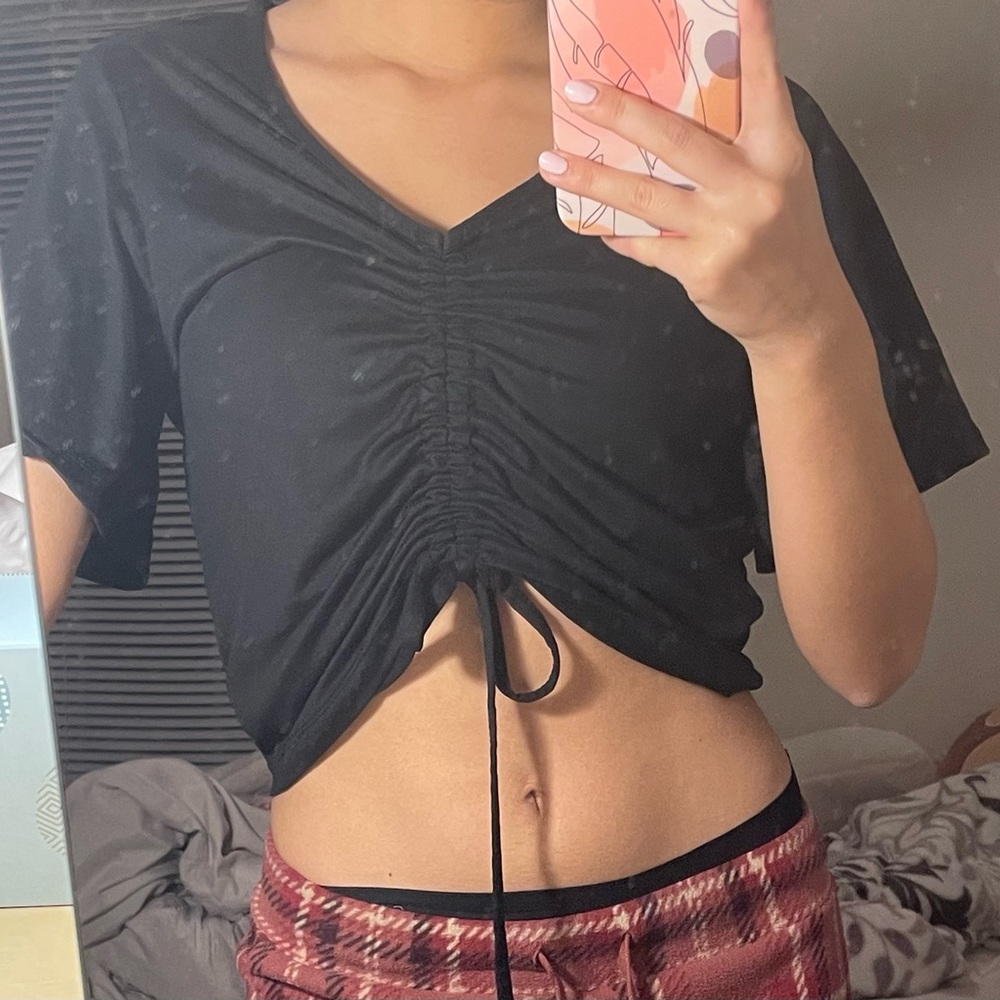 Black Rushed Top - Picture 3 of 3